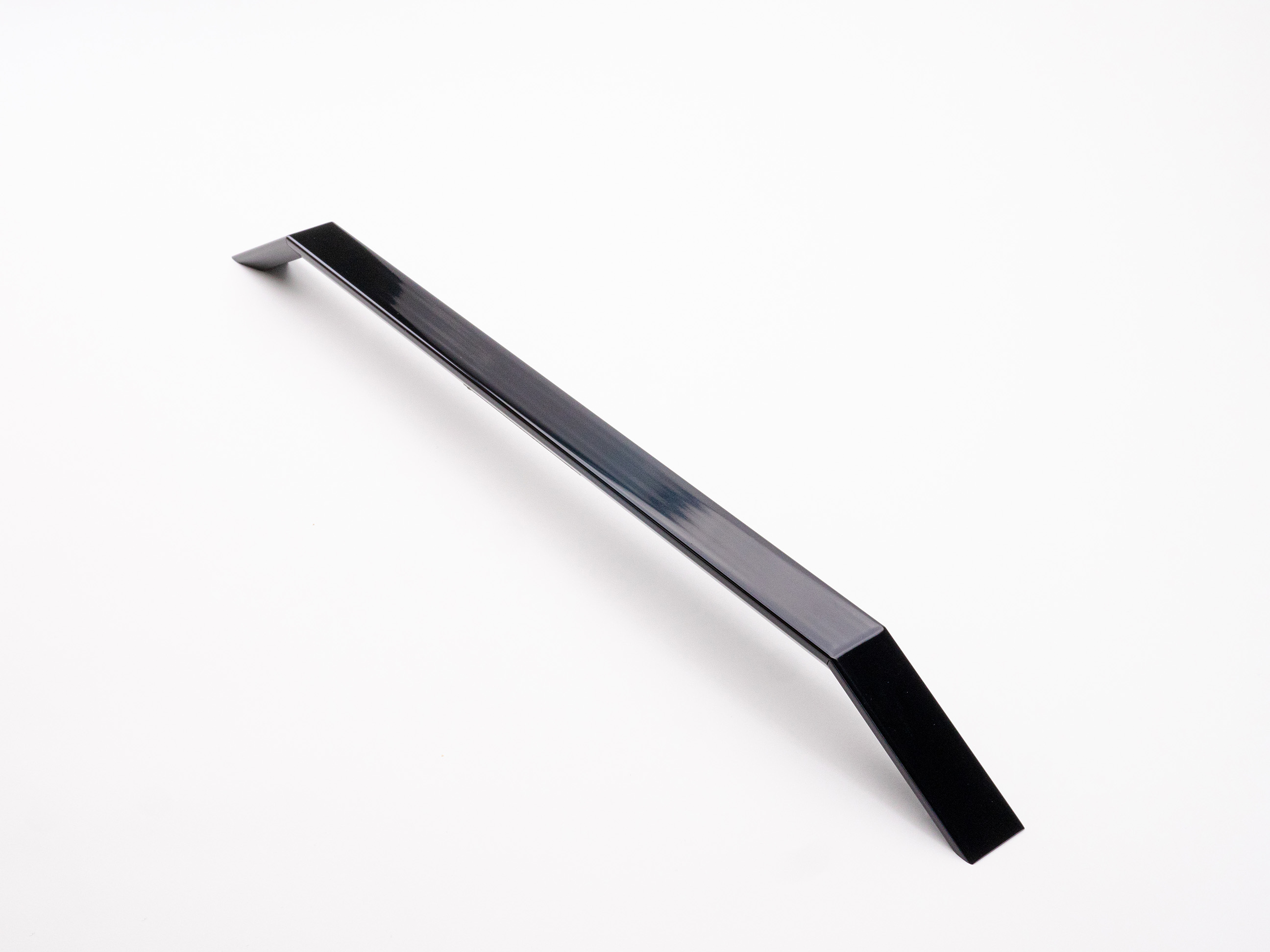 Oven handle in extruded aluminium - Milled Bent Polished and Anodized Glossy Black