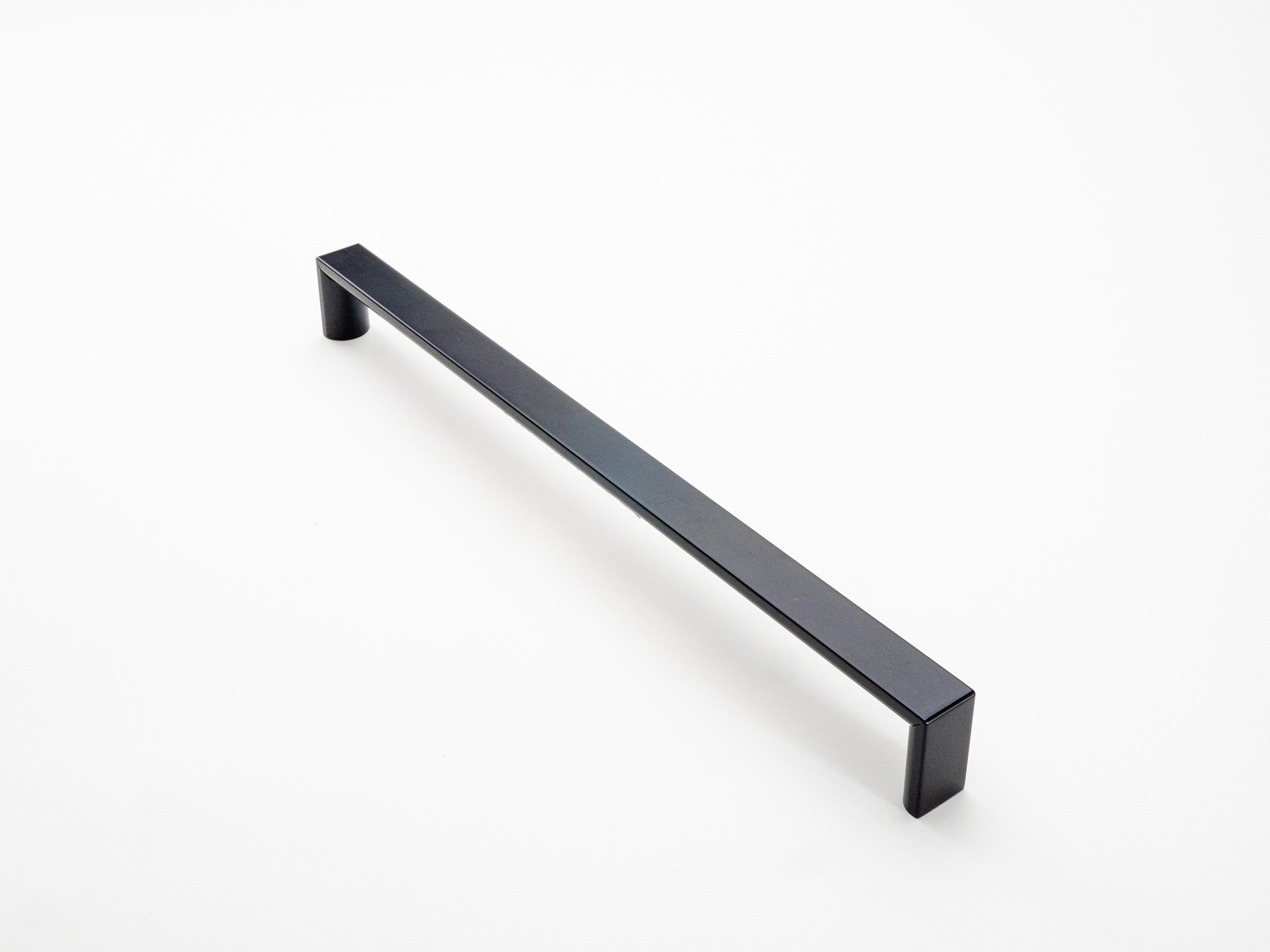 D-section oven handle - Milled at 90° Polished Anodized Black
