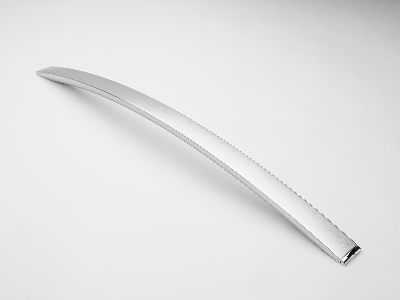 Rolled oven handle - Brushed Anodized Stainless Steel with chromed plastic terminal